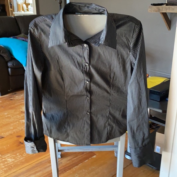 Blouse - Picture 2 of 2